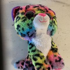 Knuffel, gisa salatu by Artis iLost erabiliz