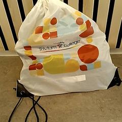 Poltsa, gisa salatu by U-OV Amersfoort iLost erabiliz