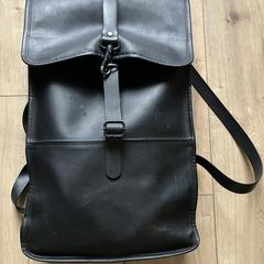 Zwarte Rugzak an iLost gemeldet