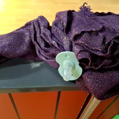 Doudou Violet à paillettes, a été signalé par IKEA Paris Nord Roissy utilisant iLost