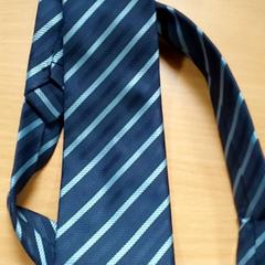 Kleding - Das, gisa salatu by Centraal magazijn iLost erabiliz