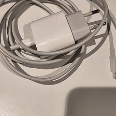 Adaptér, jak nahlášeno Bibliotheek Neude (Utrecht) pomocí iLost