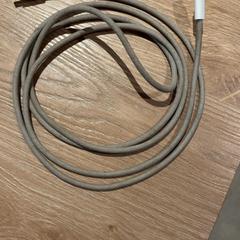 Cargador, ha sido reportado por Van der Valk Hotel Eindhoven - Best con iLost