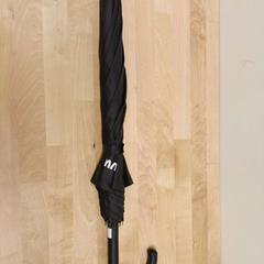 Parapluie LUMAX, a été signalé par IKEA Ostrava utilisant iLost