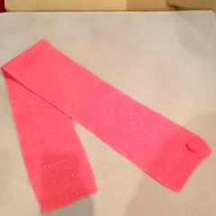 스카프 Roze sjaal met glitters, iLost를 사용하여 Pathé Nijmegen에 보고됨