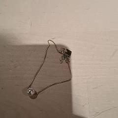 Braccialetto, come riportato da IKEA Wilrijk utilizzando iLost