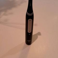 칫솔, iLost를 사용하여 Van der Valk Hotel Tiel에 보고됨