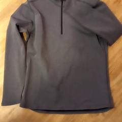 Sweater, as reported by Arriva Limburg Noord using iLost