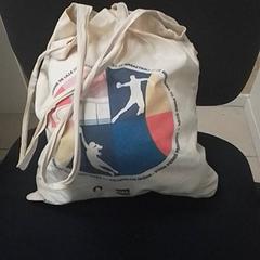 バッグ がiLostで ilévia によって報告されました