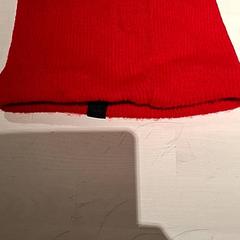 Bandana Rood, come riportato da IKEA Wilrijk utilizzando iLost