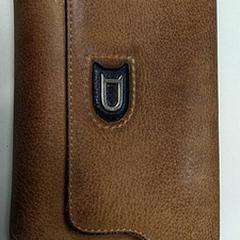 Billetera Van eygen, ha sido reportado por IKEA Gent con iLost