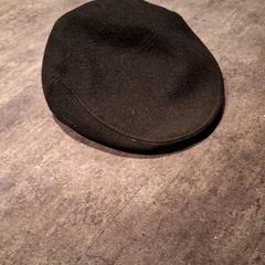 Petje Zwart stof, rapporterat av Van der Valk Hotel Haarlem med iLost