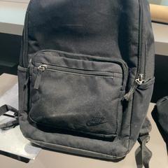 Rucksack, gemeldet von Pathé Tilburg Stappegoor über iLost