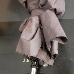 Esernyő, amint azt Qbuzz servicepunt  Emmen az iLost segítségével jelentette.