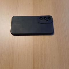 Smartphone zwart Oppo, zoals gemeld door UVO Vervoer met iLost