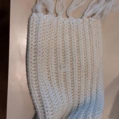 Sjaal wit Wit, zgłoszono przez LUMC przy użyciu iLost