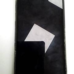 Telefon iPhone, gemeldet von ilévia über iLost