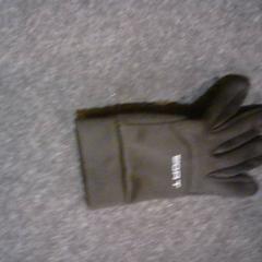 Eskularrua, gisa salatu by SnowWorld Landgraaf iLost erabiliz