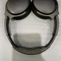 Hodetelefoner zwart, som rapportert av Qbuzz GD Groningen HS ved bruk av iLost