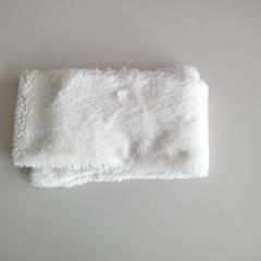 スカーフ ECHARPE がiLostで Twisto によって報告されました