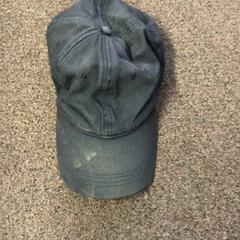 Mütze, gemeldet von Burgers' Zoo über iLost