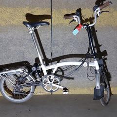 Vouwfiets Brompton، كما تم الإبلاغ عنه بواسطة Gemeente Nijkerk عبر iLost