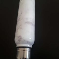 Garrafa para beber, como reportado por Universiteit Gent - Blandijn utilizando o iLost