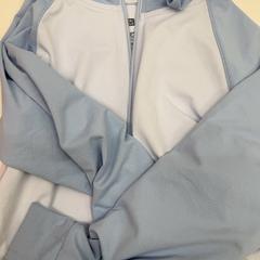 Luvtröja, rapporterat av IKEA新三郷 med iLost