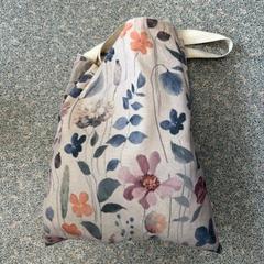 Linnen zakje, a été signalé par Centraal magazijn utilisant iLost