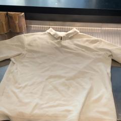 Blouse, as reported by MEININGER Hotel Leipzig Hauptbahnhof using iLost