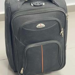 Suitcase & Travel bag اسود عليها علامة دولار, as reported by محطة بريدة (بريدة) using iLost