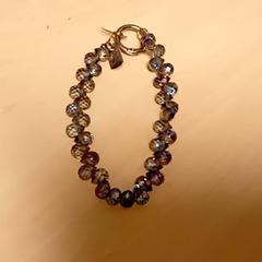 Náramek, jak nahlášeno Mövenpick Hotel Amsterdam City Centre pomocí iLost