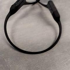 Sluchátko Zwart, jak nahlášeno Arriva Friesland / Groningen pomocí iLost