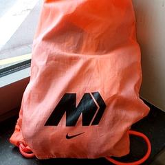 バッグ - Stoffen tas がiLostで Regio Oost-Vlaanderen によって報告されました