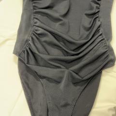 Plavky, ako bolo nahlásené Grand Hotel Amrâth Amsterdam pomocou iLost