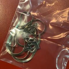 Halskette mit charme, rapporterat av MEININGER Hotel Berlin Alexanderplatz med iLost