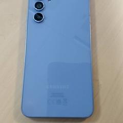 الهاتف الذكي Lila iPhone، كما تم الإبلاغ عنه بواسطة Regio Oost-Vlaanderen عبر iLost