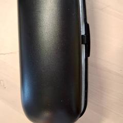 Etui à lunettes avec lunettes, a été signalé par IKEA Rouen Tourville-La-Rivière utilisant iLost