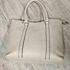 İLost kullanarak Regio Limburg - Leuven tarafından bildirildiği gibi Handtas Beige kleur