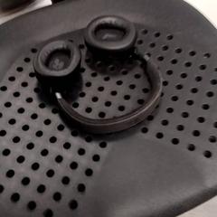 Hodetelefoner, som rapportert av Arriva Infoshop Enschede ved bruk av iLost