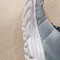 Odzież - Schoen, zgłoszono przez Regio Antwerpen - Brussel przy użyciu iLost