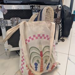 Linnen tas a été signalé sur iLost