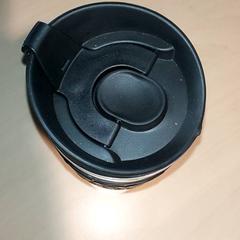 Butelka do picia, zgłoszono przez Regio Antwerpen - Brussel przy użyciu iLost