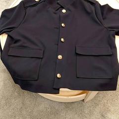 Veste, a été signalé par IKEA Toulouse utilisant iLost