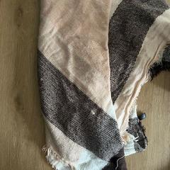 Sjal, som rapportert av Centraal magazijn ved bruk av iLost