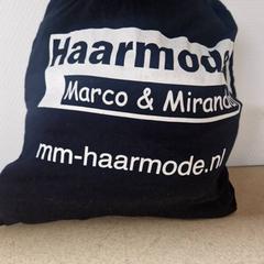 Torba, zgłoszono przez Qbuzz GD Groningen Peizerweg przy użyciu iLost