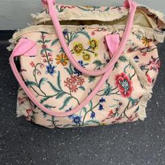 Sac Bloemen, a été signalé par IKEA Amersfoort utilisant iLost