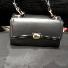 Taška, ako bolo nahlásené allGo Almere pomocou iLost