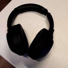 Hörlurar, rapporterat av Qbuzz ZHN med iLost