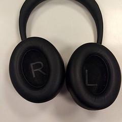 Hodetelefoner, som rapportert av Vrije Universiteit Amsterdam ved bruk av iLost